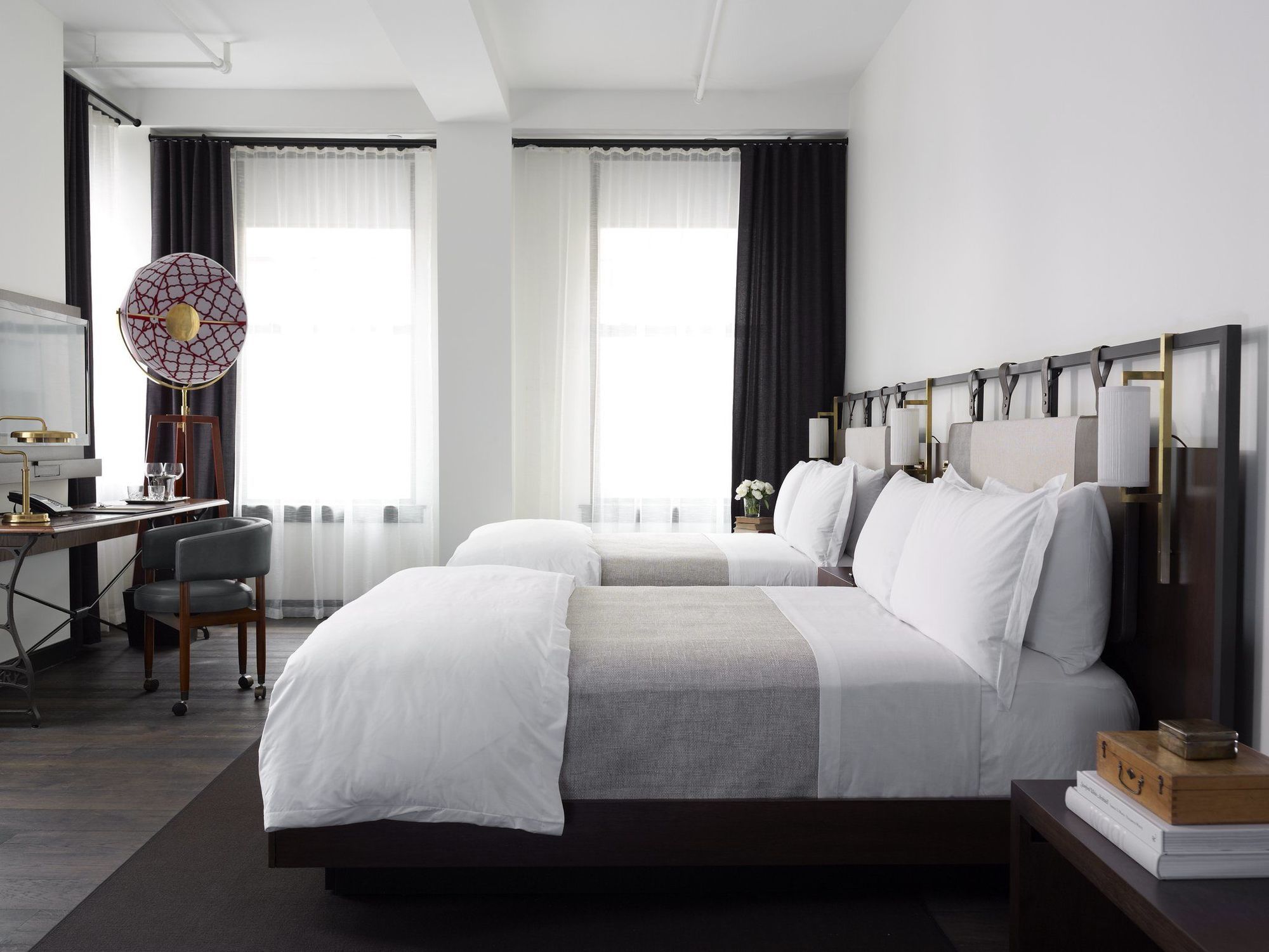 Refinery Hotel - Нью-Йорк Экстерьер фото